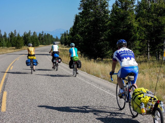 The B.O.B. trailer behind a racing bike.