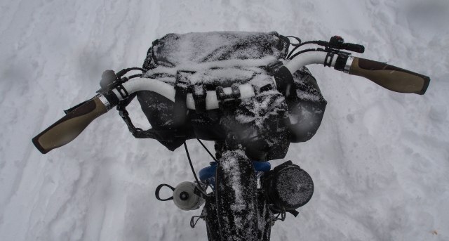 Top view with a 10 liter dry bag.