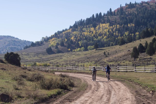 Pleasant riding through a beautiful valley.