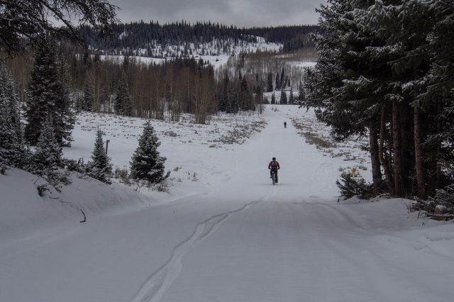 Descending into Soapstone Basin