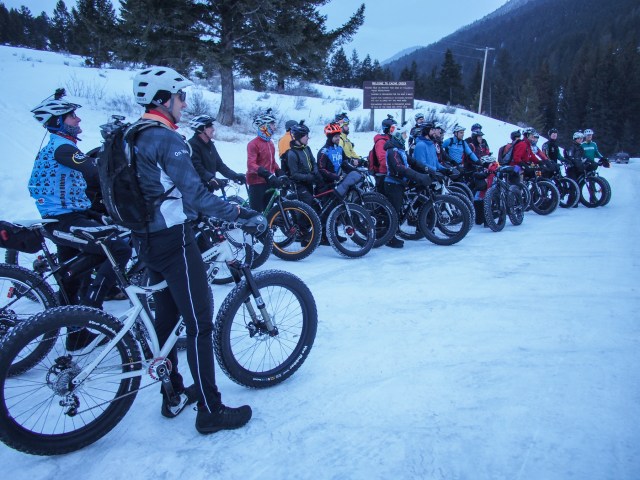 Getting ready to hit the singletrack.