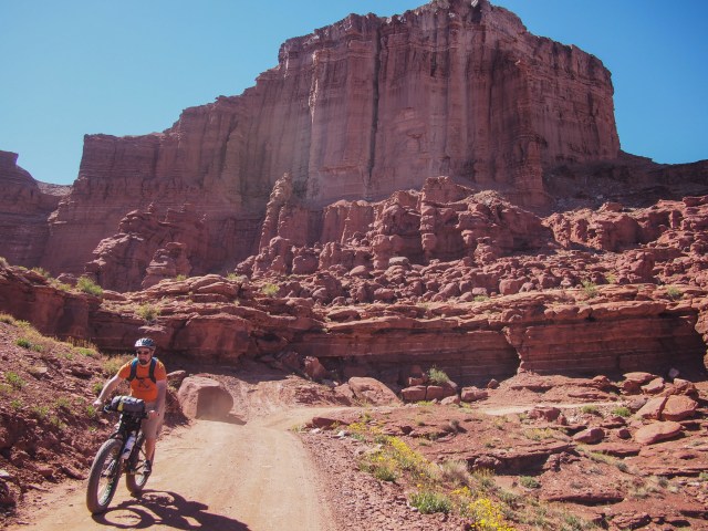 Descending from Hurrah Pass.