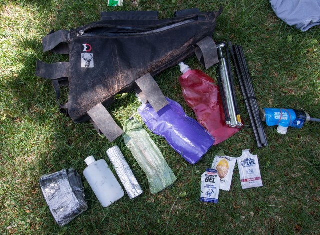 Revelate Designs frame pack